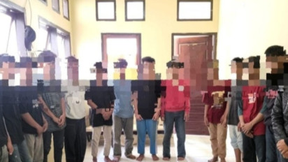 Polisi Tangkap Belasan Pelajar yang Lakukan Tawuran di Kota Kendari, Sejumlah Sajam Ditemukan di Lokasi