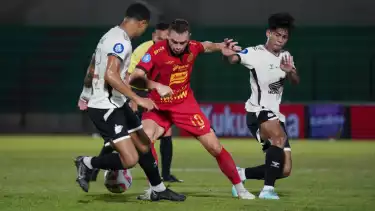 Gelandang Persija Asal Polandia, Maciej Gajos