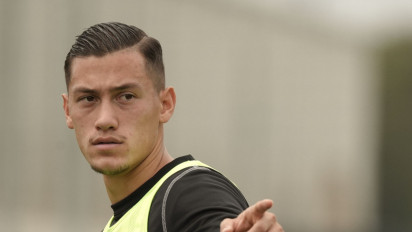 Reaksi Fans Venezia FC usai Jay Idzes dkk Kena Comeback Roma: Pertandingan Memalukan!