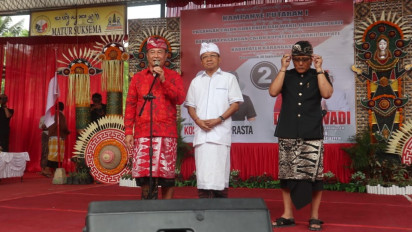 Kampanye di Karangasem, Wayan Koster Janjikan Pembangunan Pelabuhan Amed sebagai Destinasi Wisata