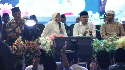 Cagub Risma Hadiri Acara Sholawatan Aliansi Madura Indonesia