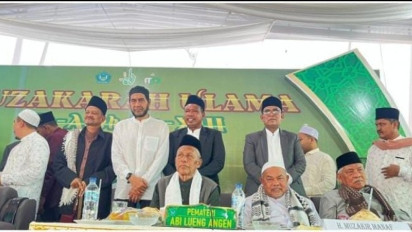 Abu Paya Pasi Doakan Kemenangan Pasangan Mualem-Dek Fadh pada acara Muzakarah XIII Ulama se-Aceh