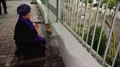 Luluk Nur Hamidah Ziarah ke Makam Tokoh NU dan Muhammadiyah di Komplek Sunan Ampel