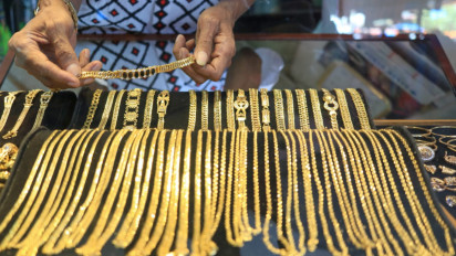 Emas Perhiasan Melonjak, 17 Karat Dijual hingga Rp1,65 Juta per Gram