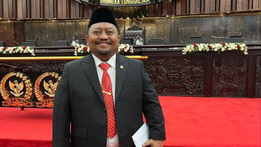 Dilantik Jadi Anggota DPR RI, Yanuar Arif Wibowo: Saya Siap Menjadi Jembatan Aspirasi Buat Rakyat