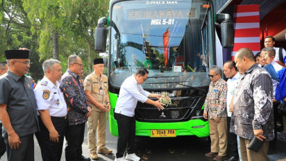 Launching Bus Trans Jatim Koridor V, Pj. Gubernur Adhy Sebut Wujud Urgensi Pemerataan Transportasi Umum di Jatim