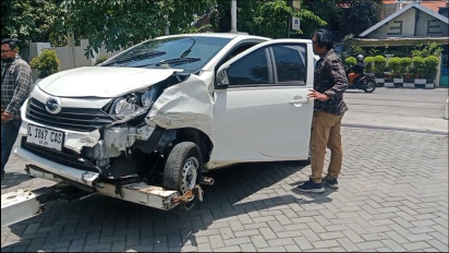 Gadis Asal NTT Rampas Mobil Driver Online Usai Tusuk Leher Korban