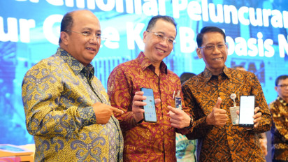 Sinergi Digital BUMN, Bank Mandiri dan KAI Group Hadirkan Pembayaran NFC untuk KRL dan LRT