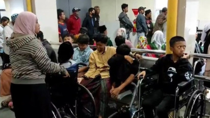 Keracunan Massal di Acara Maulid Nabi di Kediri, 126 Jemaah Dilarikan ke Rumah Sakit