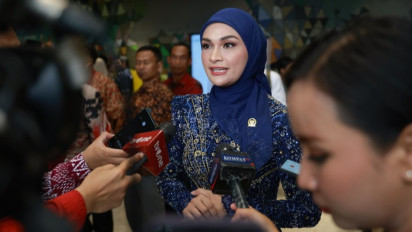 Resmi Dilantik Sebagai Anggota DPR RI, Putri Zulkifli Hasan Janji Perjuangkan Perempuan, Anak, dan UMKM