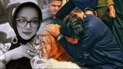 Tangis Pecah Lihat Marissa Haque Terbalut Kain Kafan, Ikang Fawzi Menangis Sesenggukan di Pelukan Anies Baswedan