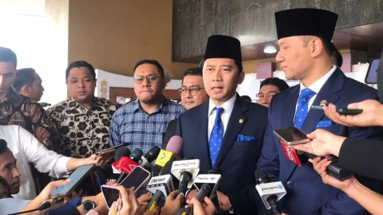 Ibas Anak SBY Jadi Wakil Ketua MPR RI Periode 2024-2029, Kekayaan Disorot Usai Ada Penurunan hingga Rp3 Miliar
            - galeri foto