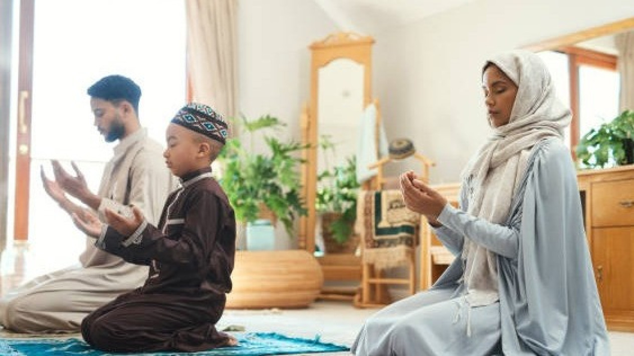 Doa Mohon Terhindar dari Rasa Malas
            - galeri foto