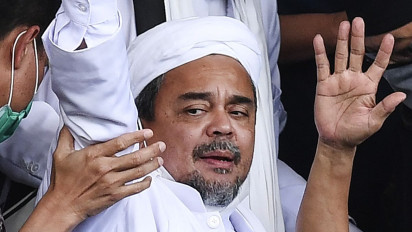 Buntut Habib Rizieq Gugat Jokowi Rp5.246 T, Istana Turut Merespons: Sebaiknya Upaya Hukum Harus Serius dan Bertanggung Jawab