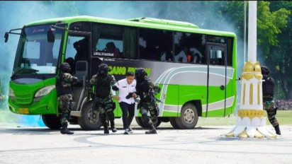 Pesona Peragaan Aksi TNI HUT Ke-79 TNI