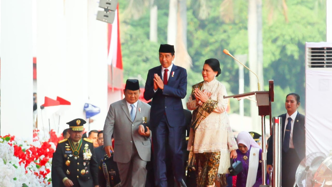 Hadiri HUT TNI ke-79 Terakhir Sebagai Kepala Negara, Presiden Jokowi Beberkan Kekuatan Terpendam Ini
            - galeri foto