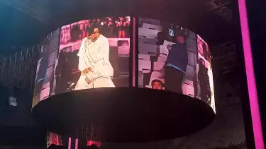 Salah satu member Boy Story saat melakukan challenge untuk menari bersama penonton yang hadir di City Camp 2024 yang digelar di Indonesia Arena, Senayan, Sabtu (5/10/2024).