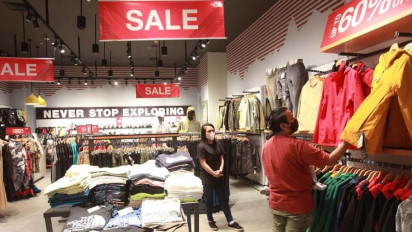 Dipicu Yolo dan Fomo, Anak Muda Usia 26-35 Tahun Gemar Berutang di Paylater, Paling Banyak untuk Fashion