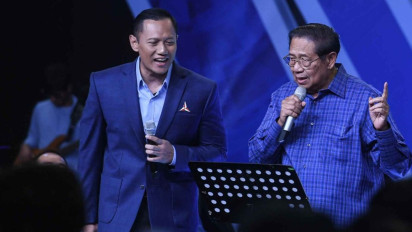 Beda Kampus Ayah dan Anak Selesaikan Program Doktor, SBY di IPB, AHY Unair