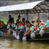 Populasi Ikan Lokal Nyaris Punah, 20.000 Ikan Ditebar di Perairan Waduk Sermo Kulon Progo