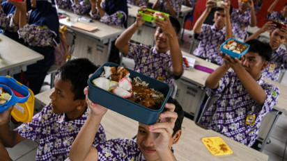 Penyaluran Program Makan Bergizi Gratis: untuk Siswa SD Diberikan Pagi, SMP dan SMA Siangnya
