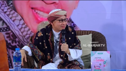 Sudah Kaya Raya kok Jarang ke Masjid Lagi? Hati-hati, Buya Yahya Ingatkan Bahaya Sepelekan Rezeki