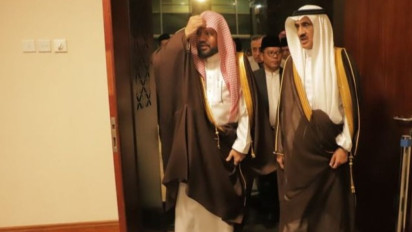 Imam Masjid Nabawi Kunjungi Indonesia, Ini Rangkaian Acara dari Syekh Ahmad