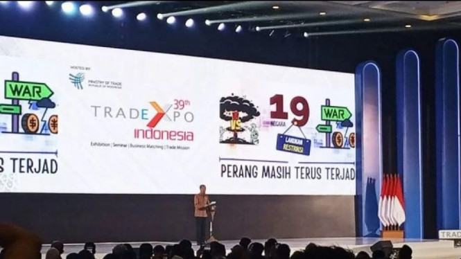 Realisasi Investasi 10 Tahun Jokowi: Suntikan Modal Naik Tajam, Penyerapan Tenaga Kerja Meningkat