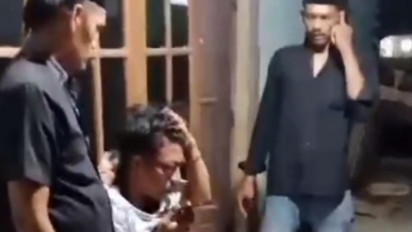 Diduga Selingkuh, Pria di Bangkalan Dihajar Massa saat Bertamu ke Rumah Wanita Bersuami