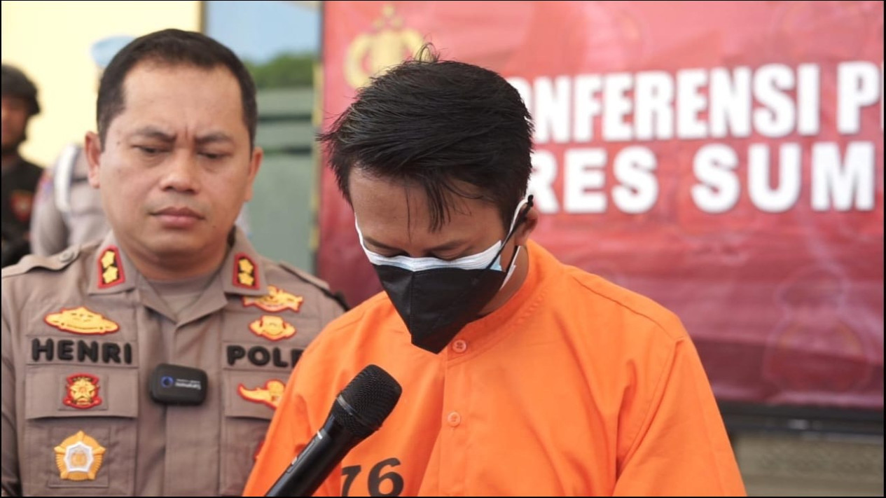 Gegara Rebut Jenazah, Pria di Sumenep Todong Ambulans Pakai Airsoft Gun
            - galeri foto