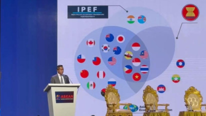 Anindya Bakrie Paparkan Strategi ASEAN Hadapi Krisis Global di Investment Summit Laos 2024, Investasi hingga Digitalisasi jadi Kunci Pertumbuhan Ekonomi