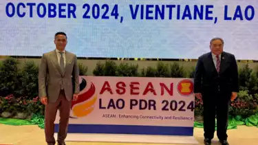 Anindya Bakrie sebagai Ketua APEC-BAC dan ASEAN-BAC, tampil di ASEAN Business and Investment Summit 2024 di Laos.