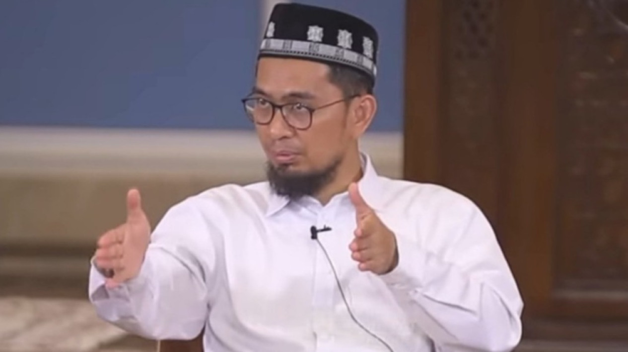 Jangan Kaget Jika Rezeki Langsung Deras dan Doa Dikabulkan, Ternyata Kata Ustaz Adi Hidayat Bisa Jadi Itu Karena Sedekah yang Diberikan Kepada Ini
            - galeri foto