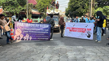 Sambangi Kemendikbud, Aliansi Mahasiswa Peduli Kampus Desak Evaluasi Rektor UNJ dan Ubedillah Badrun sebagai Dosen UNJ