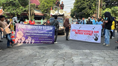 Sambangi Kemendikbud, Aliansi Mahasiswa Peduli Kampus Desak Evaluasi Rektor UNJ dan Ubedillah Badrun sebagai Dosen UNJ