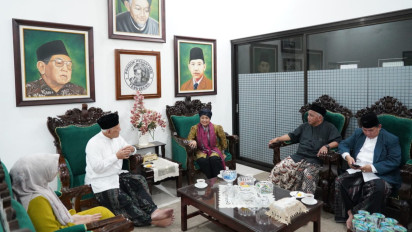 Berkunjung ke Pesantren Tebu Ireng, Luluk Sampaikan Visi Bangun Ekonomi Berbasis Pesantren