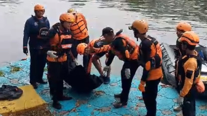 Tim SAR Temukan Jasad Pemulung di Kali Cengkareng Drain, Tenggelam Akibat Sampan Bocor