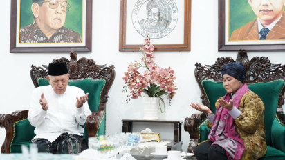 Berkunjung ke Pesantren Tebu Ireng, Luluk Sampaikan Visi Bagun Ekonomi Berbasis Pesantren