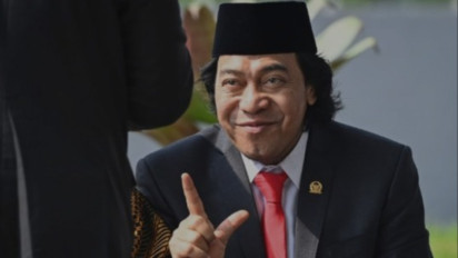 Ditawari Pindah Komite, Ini Jawaban Tegas Komeng