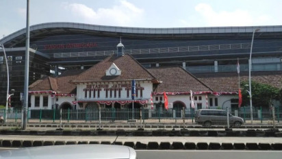 Ada Event Lari, Kereta Jarak Jauh dari Gambir Berhenti di Jatinegara, Cek Rutenya di Sini