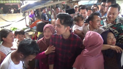 Blusukan ke Boyolali, Gibran Janji Pasar Ampel Tidak akan Dipindah, tapi Direvitalisasi
