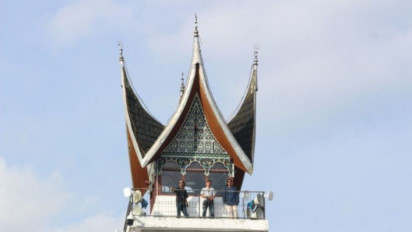 Memalukan! Semua Calon Wali Kota Bukittinggi Langgar Aturan KPU di Pilkada 2024