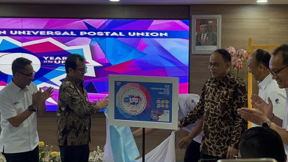Kominfo Luncurkan Prangko Bulat Seri 150 Tahun Pos Sedunia