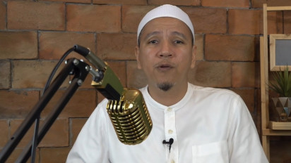 Usai Shalat Jangan Beranjak, Habib Novel Alaydrus Sarankan Rutin Baca Sholawat Munjiyat agar Hajat Diijabah Secepat Kilat