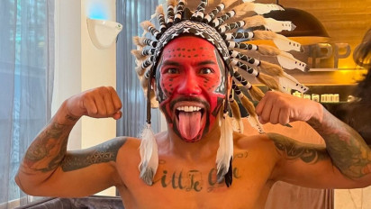 YouTuber Pemersatu Bangsa Kaisar Kumis Jadi Olok-olokan Penggemar MMA Mancanegara, Buntut Tiru Gaya Raja UFC Alex Pereira