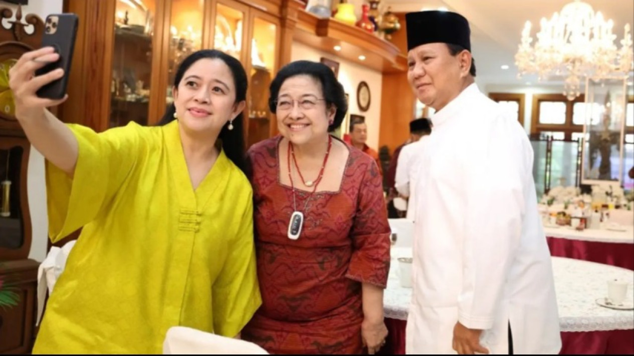 Prabowo dan Megawati Bertemu di Istana Batu Tulis Hari Ini, Puan Maharani Bilang Begini
            - galeri foto