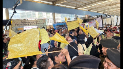 Demo Harga Sewa, Pedagang Tanah Abang Ancam Tutup Pintu Akses Skybridge Jika Tuntutan Tak Dikabulkan 