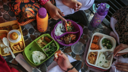 Dampak Makan Bergizi Gratis Terhadap Ekonomi, Driver Ojol Ikut Ketiban Rezeki