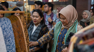 Dorong Pertumbuhan UMKM Sektor Kriya, Kementerian BUMN Gelar BerKRIYAsi di Jakarta dan Makassar