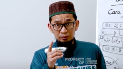 Soal Penggunaan Kata Sayyidina dalam Shalawat, Ustaz Adi Hidayat Ingatkan Hal Ini